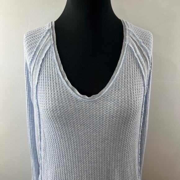 We The Free People Blue Catalina Top Thermal Waffle Knit Ruffled Hem Sz S Small - Picture 3 of 10